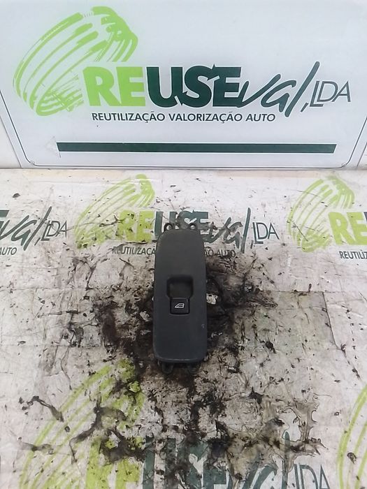 Interruptor Elevador Vidros Fr Dto VOLVO V50 (MW)