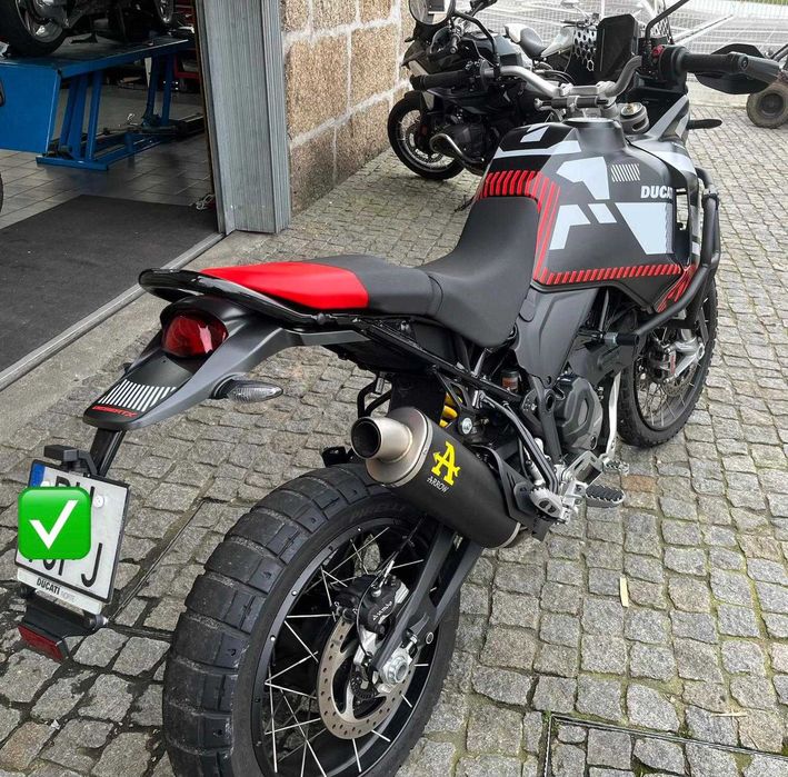 Ducati DesertX RR22 Saturn Grey de 2024