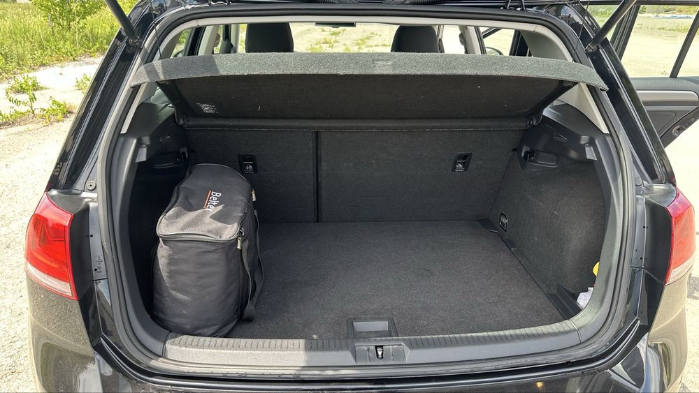 Volkswagen Golf VII 1.6 TDI BlueMotion • 2015 рік • 110 к.с. •Механіка