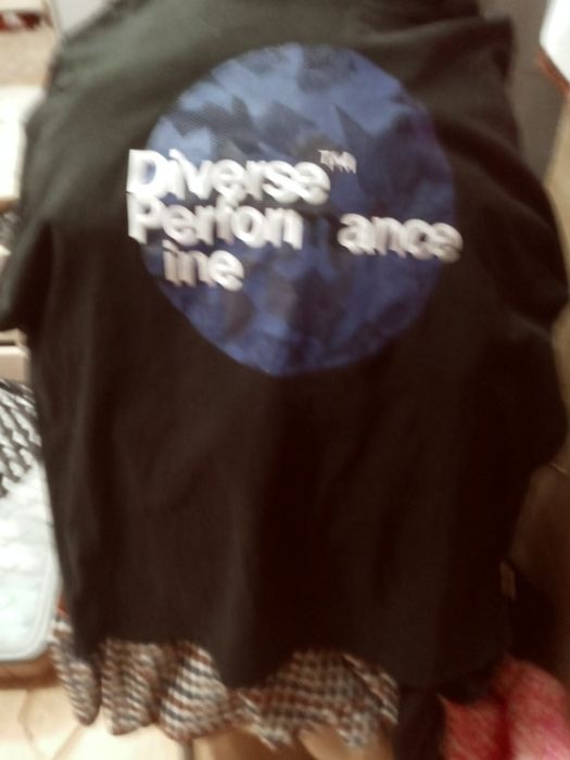 Koszulka meska L czarna tshirt Diverse