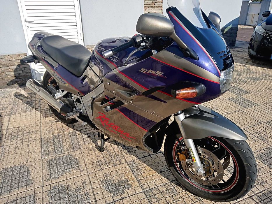 Suzuki GSXF 1100