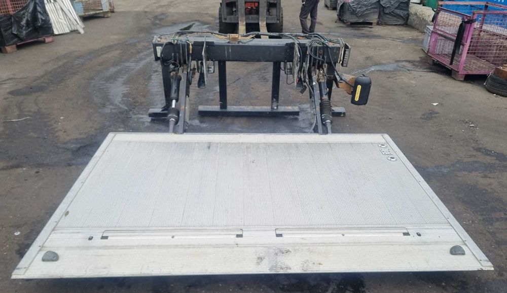 Winda załadowcza hydroklapa MBB pALIFNGER C1500L