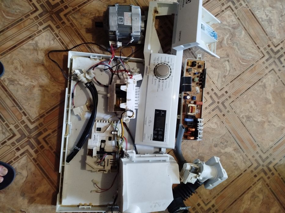 Запчасти на стиральную машину