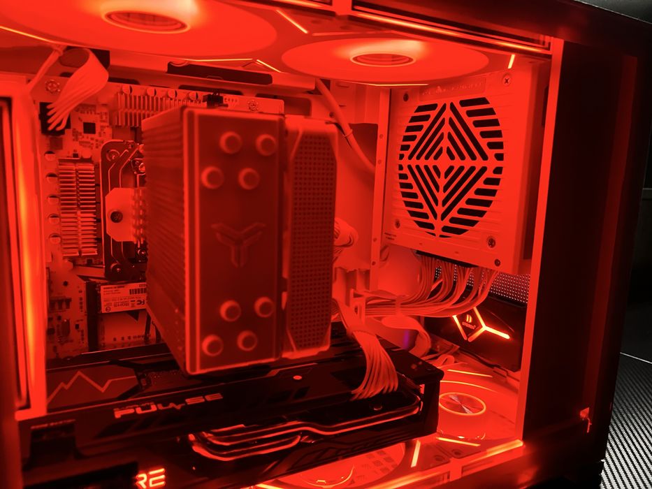 Компактный Игровой ПК/Компьютер  (Новый/Гарантия 2 года)