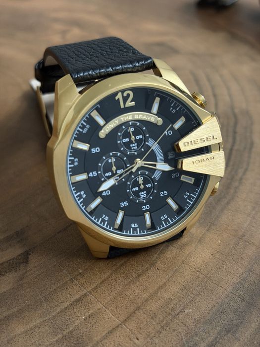 Годинник Diesel Mega Chief DZ4344