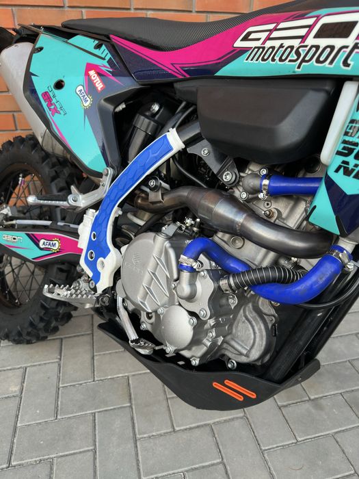 Geon gnx 300 k16 nb (ne ktm,ne kovi,ne yamaha)