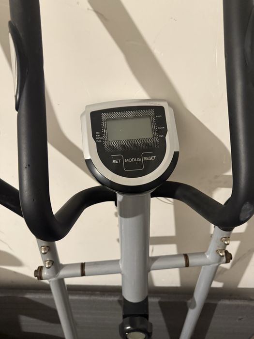 Orbitrek  magnetyczny treningowy profesionalny sprawny