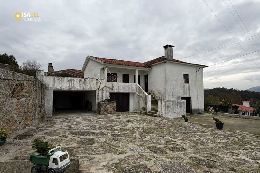 MORADIA à venda em Nine - VNF