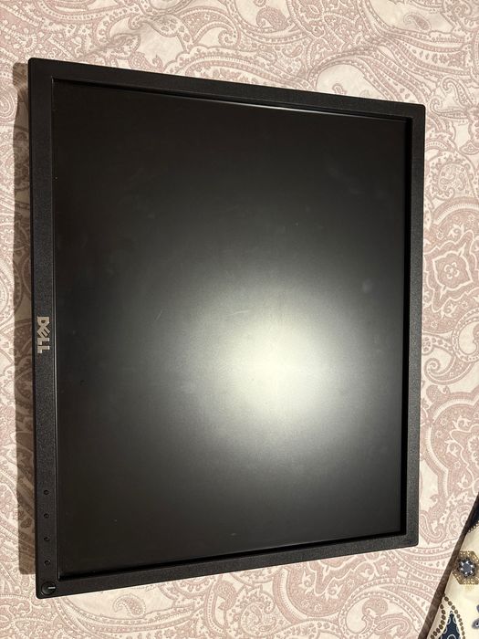 Monitor dell p1917s