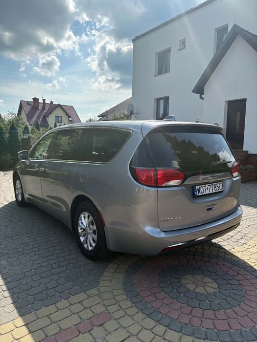 Chrysler Pacifica 3.6 V6 | 2018 | 171 000 km