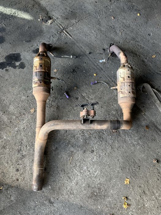 Ford f150 rok 2004-08 katalozatory 5.4 triton