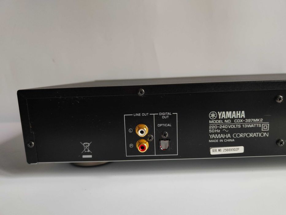 Odtwarzacz CD MP3 Yamaha CDX-397MK2