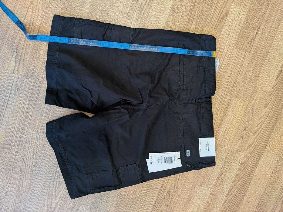 Нові шорти карго Jack & Jones L W34
