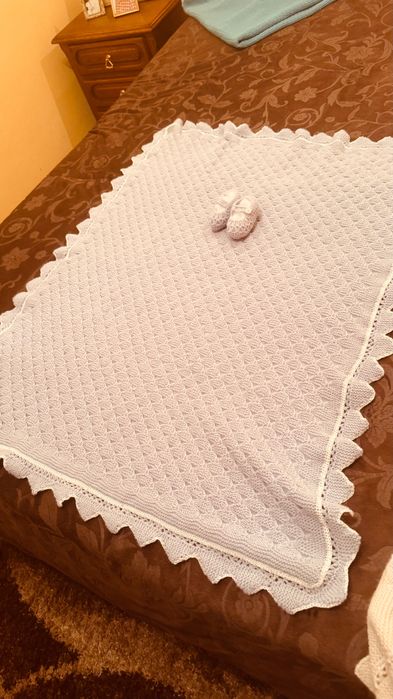 Xales de bebê feitos a mão
