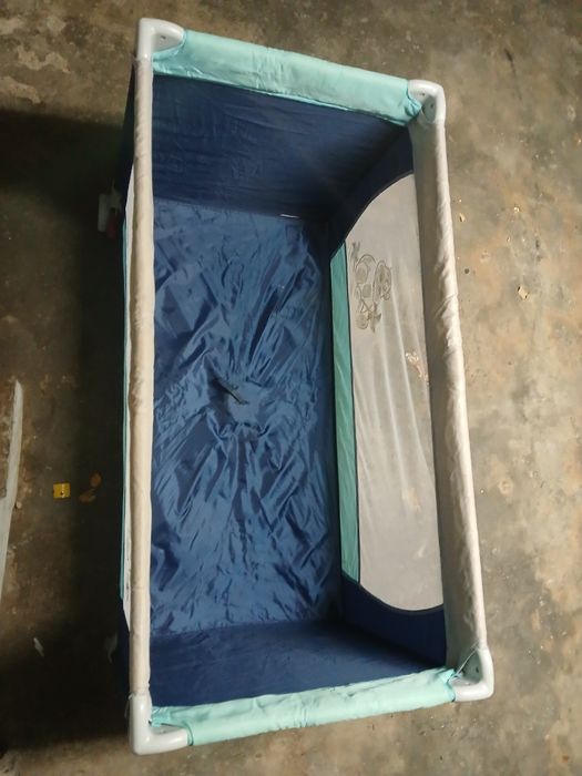 berço/cama de viagem