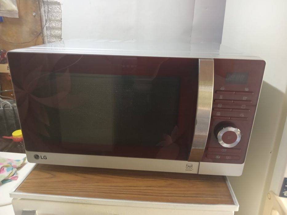 Продам  мікроволновку