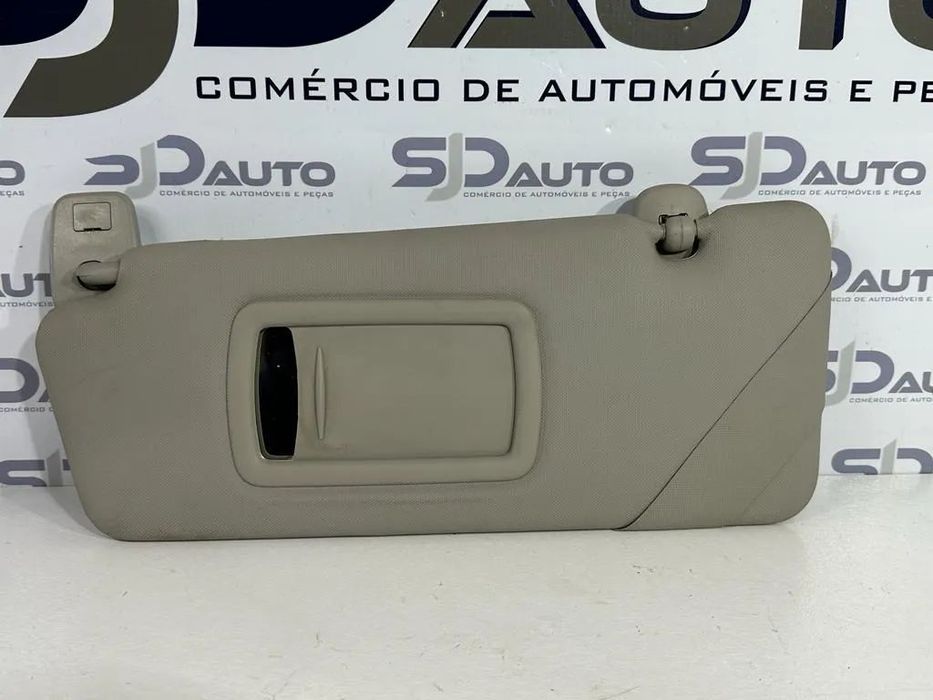 Pala Sol Esquerda / Direita - Renault Megane III