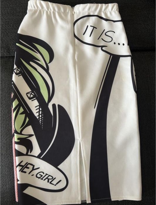 Спідниця міді