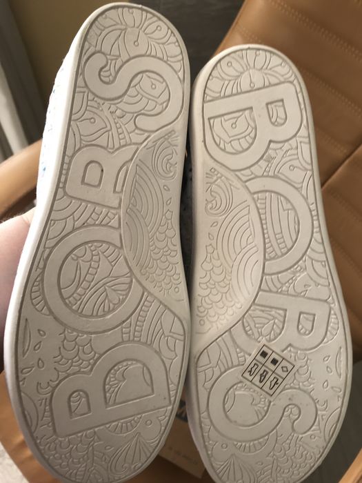 Продам НОВІ макасіни кеди кроссівки з принтом котиків Skechers р 37