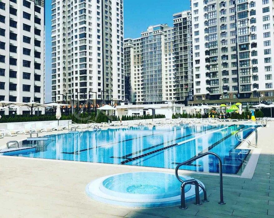 Продаж квартири, ЖК Новопечерські Липки, Драгомирова, Верхогляда