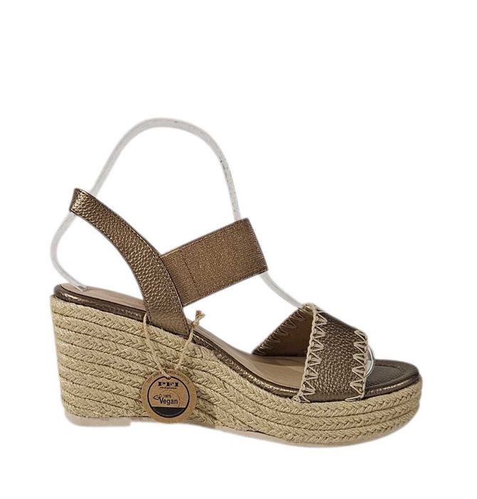 Nowe koturny marki Marco Tozzi. Rozmiar 37, kolor dark gold, 28370