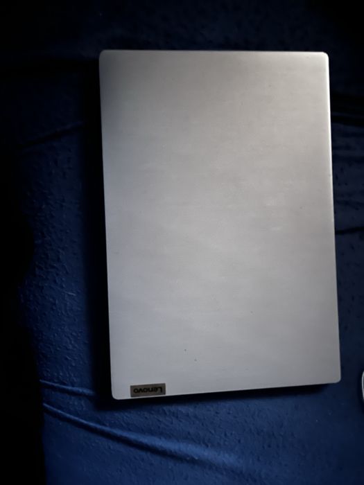 Lenovo portatil como novo