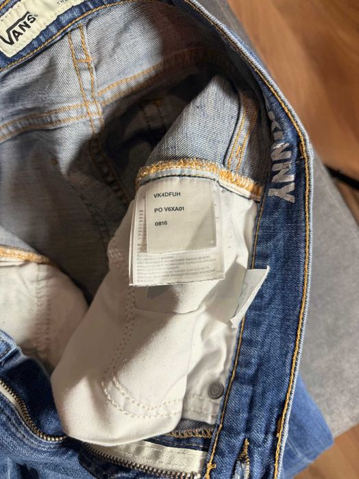 Spodnie Jeans Vans niebieskie rozmiar 28x28 / XS