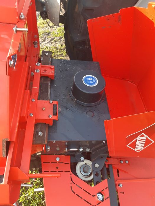 Силосний комбайн KUHN ms 90 twin