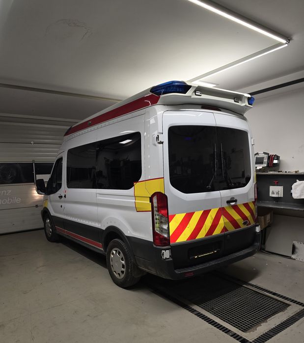 Karetka Ambulans Ford Transit Stryker