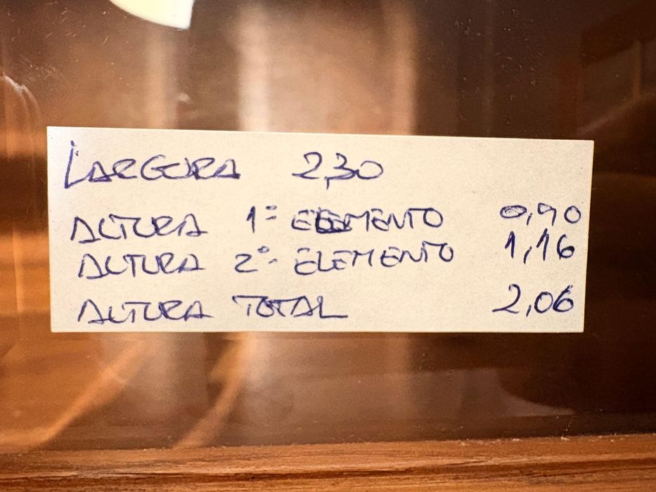 Louceiro em madeira maciça