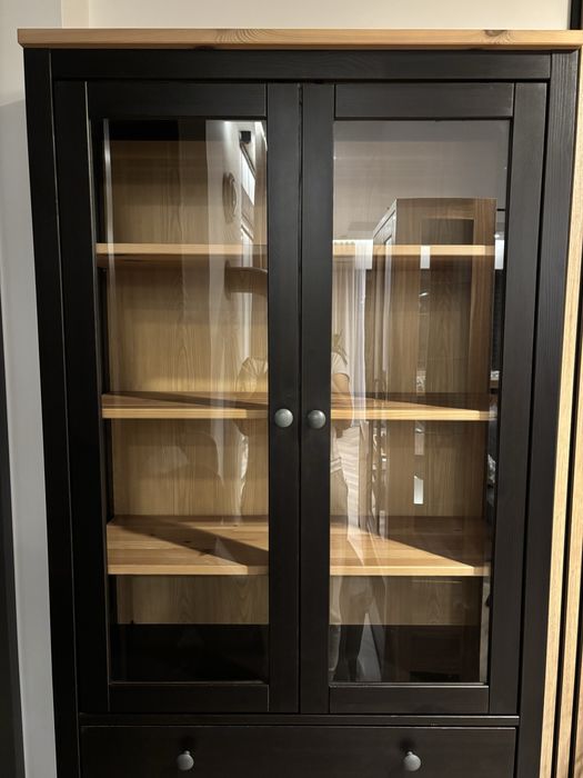 Witryna Hemnes Ikea