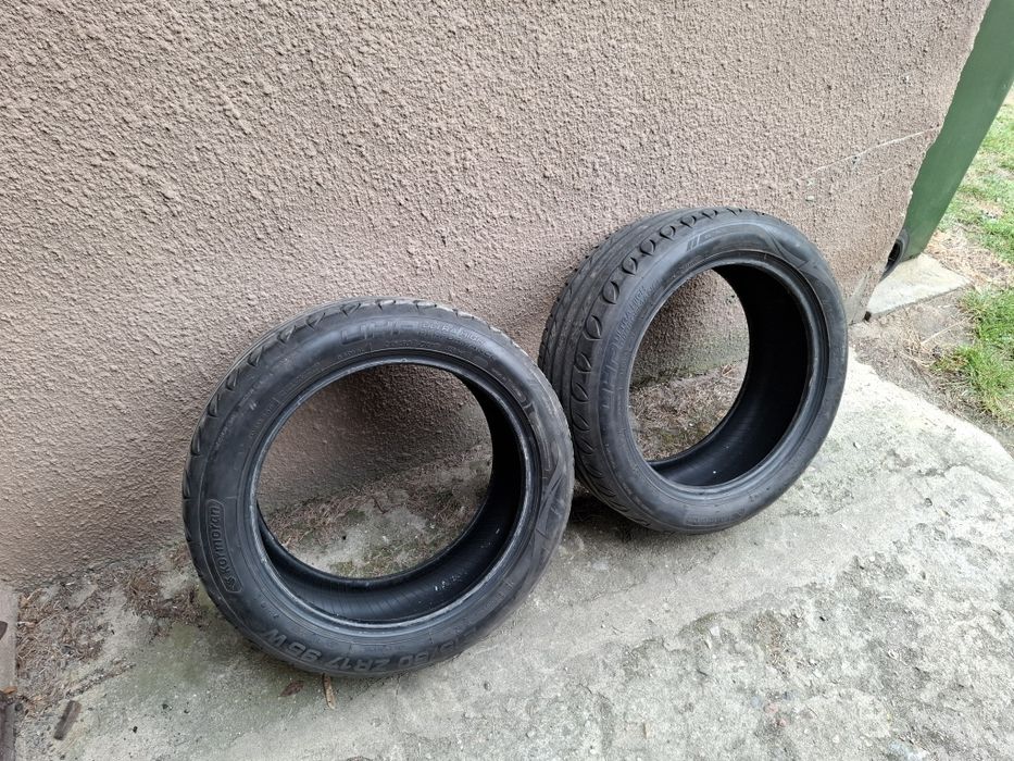 Opony Kormoran UHP 215/50/17