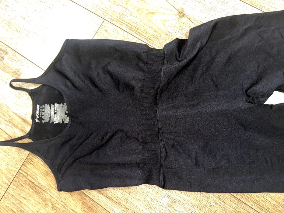 Primark kombinezon na siłownię 42-44