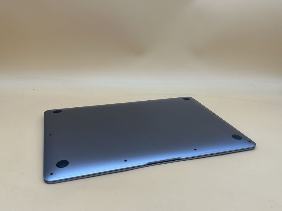 Macbook air m1 2020  256 gb ssd 8gb ! Всього 76 циклів