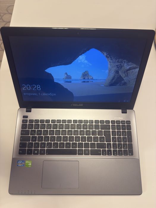 Laptop asus 8 gb ram 2 gb graphics card