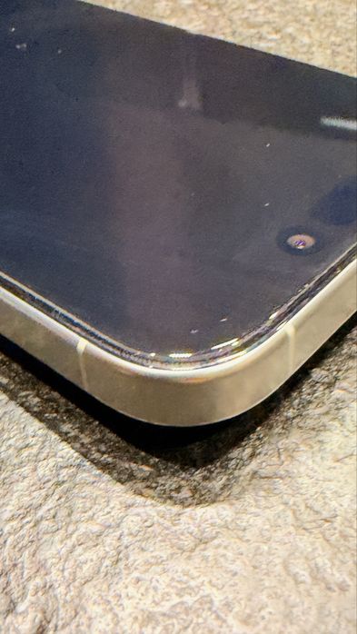 Iphone 16 pro 256mb - jak nowy