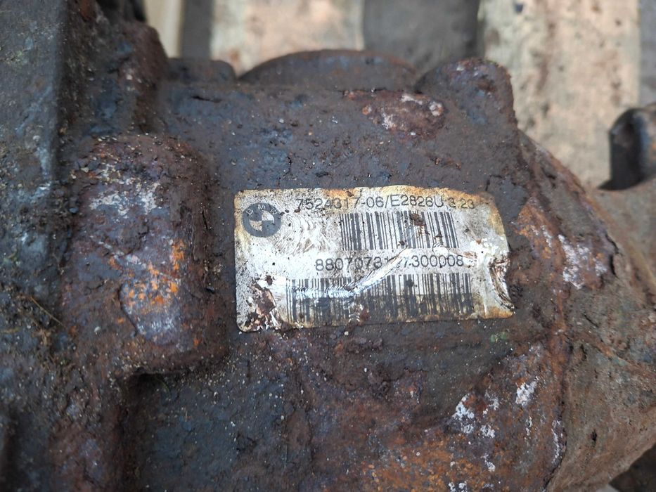 Dyfer BMW e90 e91 e92 316i 318i 320i e81 e82 e88 przełożenie 3,23