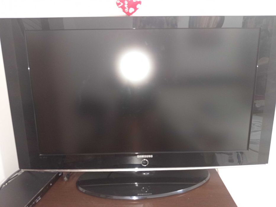 TV Samsung em perfeito estado