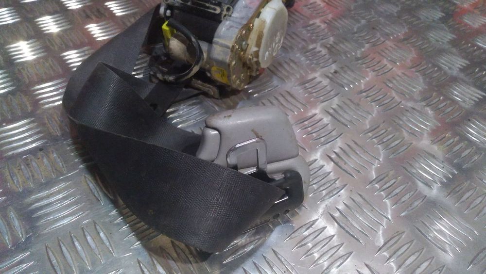 Cinto Frente Direito Subaru Legacy Ii (Bd)