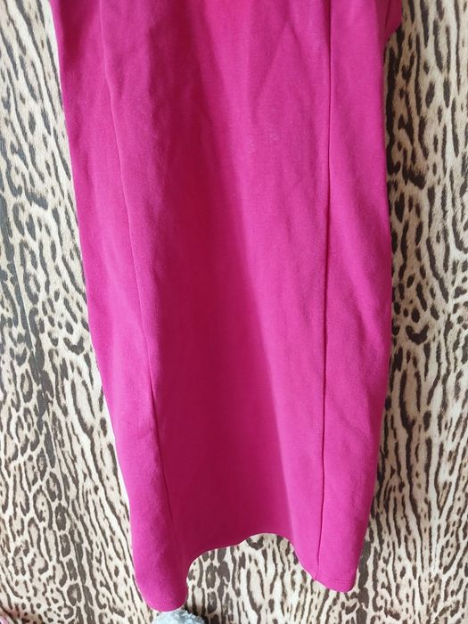 Sukienka ozdobne plecy S