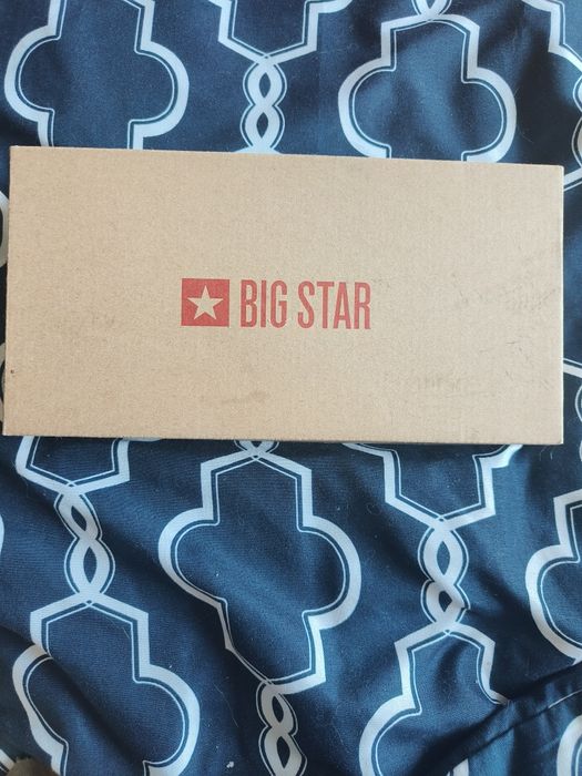 Piękny  duży portfel lakierowany Big Star