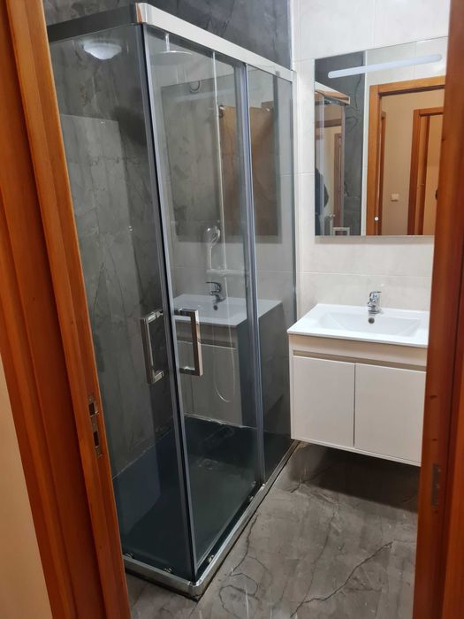 T2 para Arrendamento em Leça do Balio — 1.000 €/mês — Com Garagem