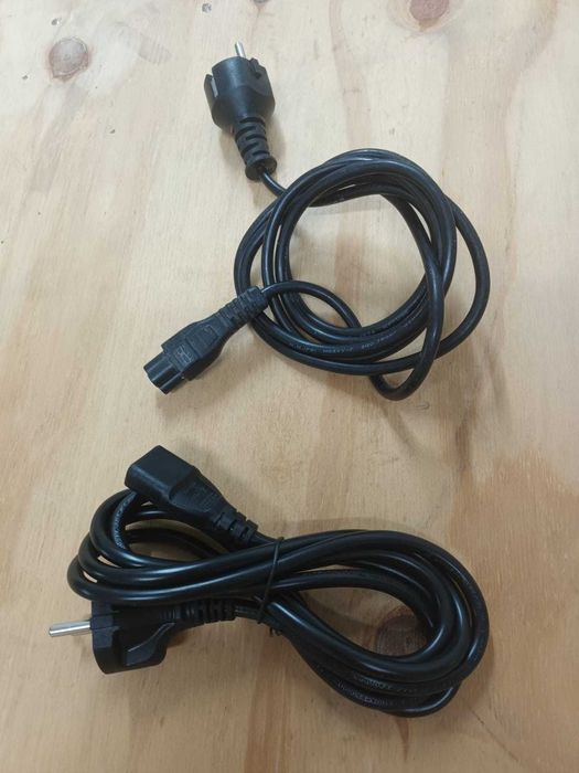 Cabos de Alimentação