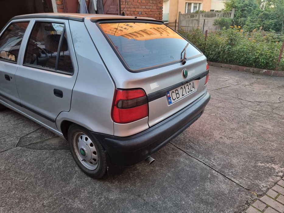 sprzedam samochód