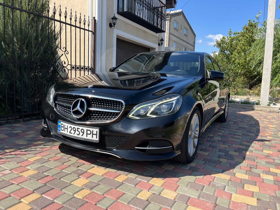 Mercedes-Benz W212(FL) 2014 года.
