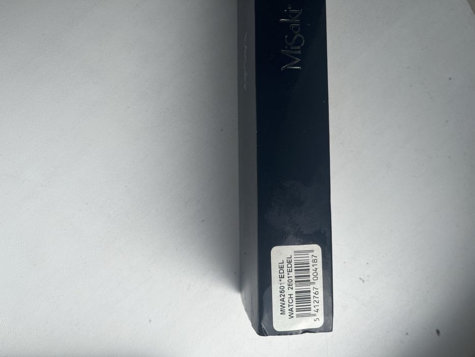 Часы с жемчугом и позолотой