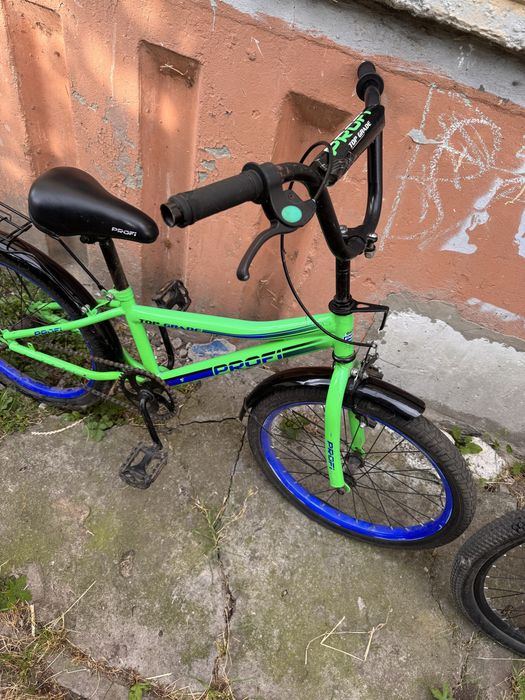 Двоколісний велосипед Profi L20102 Top Grade,20 дюймів