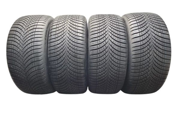 4X 225/40R18 Goodyear Vector 4Season Gen-3 8mm 2022/2023/2024
