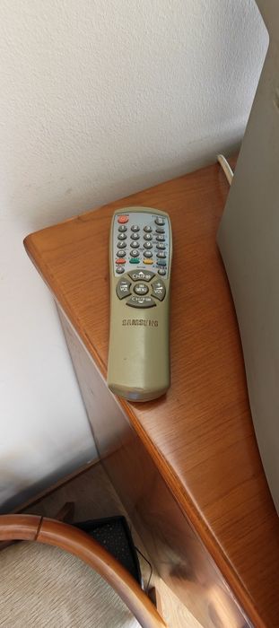 TV Samsung CRT (Tubo) - Ideal para Retrogaming 66polegadas