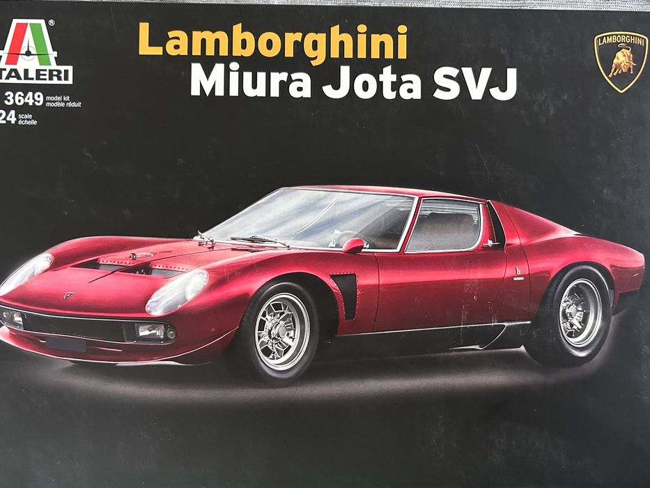 Samochód Lamborghini Miura SVJ model Italieri 3649